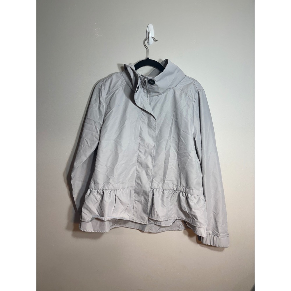 Trend Factory Womens Light Gray Peplum Hem‎ Funnel Neck Zip Up Jacket Large NWT